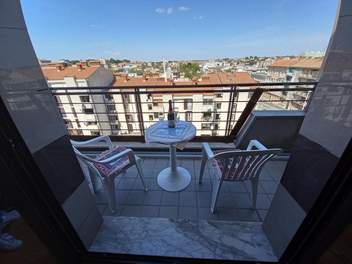 Iva Apartman Póla Kültér fotó